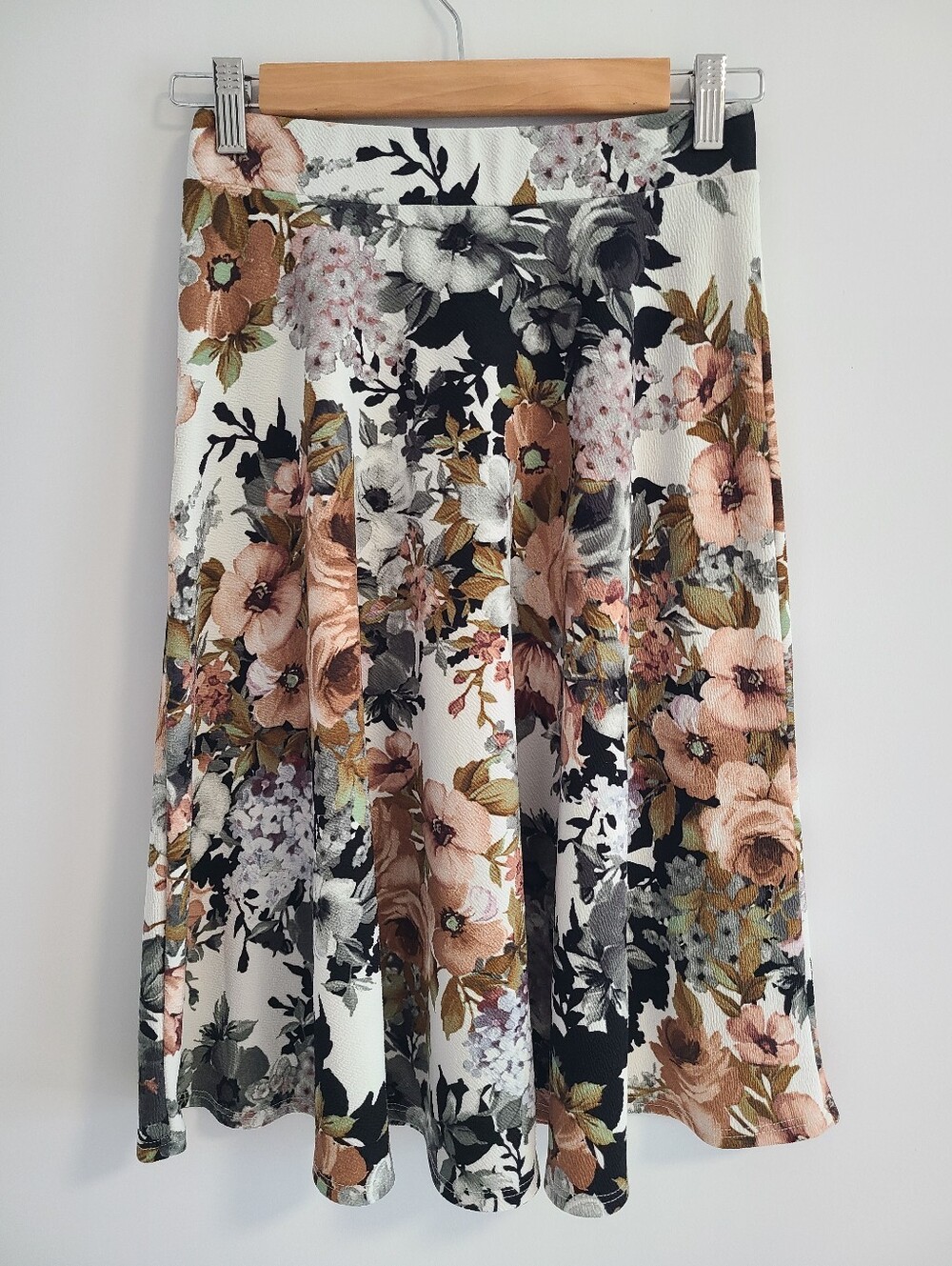 Faith and Joy Floral A-Line Skirt - Women's Small